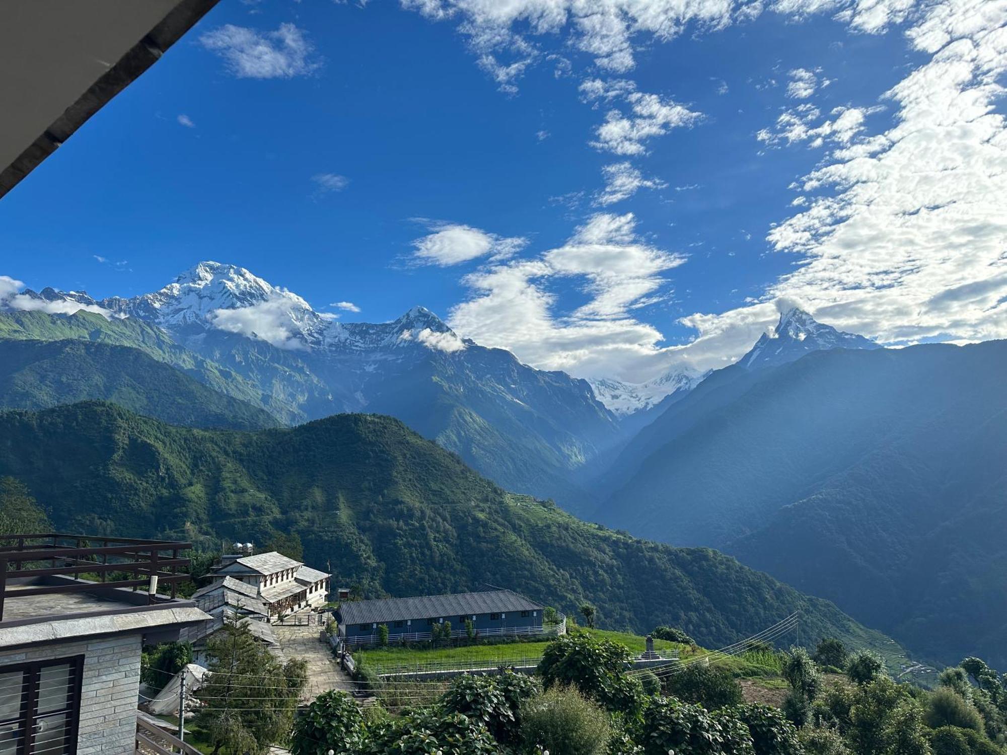 Hill Top Lodge Ghandruk Astam Exterior photo